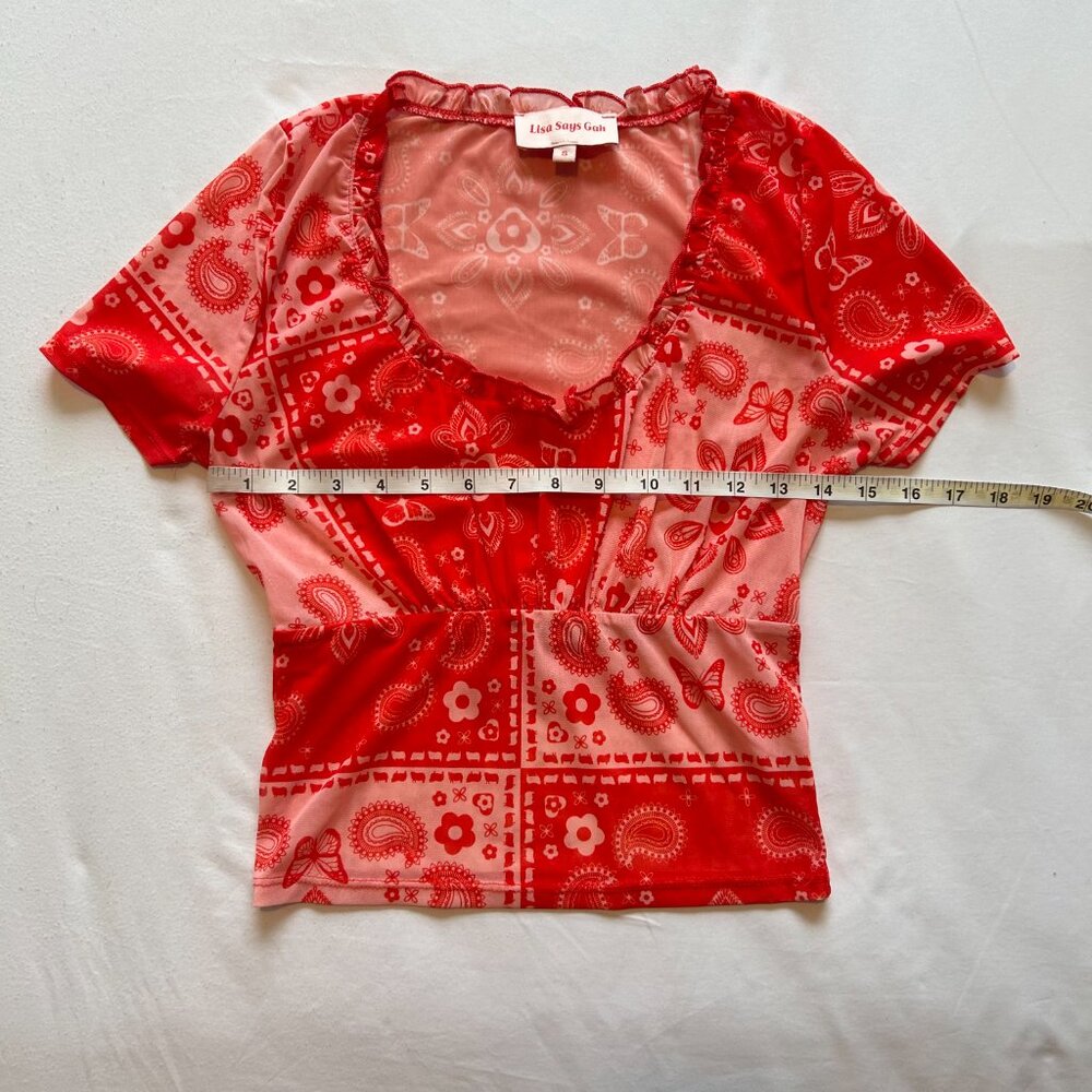 Lisa Says Gah Lana Short Sleeve Top - Bandana Red & White Paisley Print - Picture 6 of 9